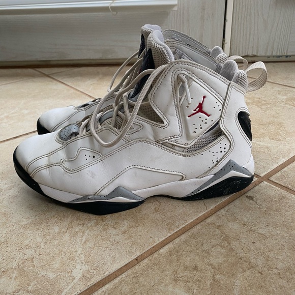 Nike Air Jordan True Flight Sneakers 